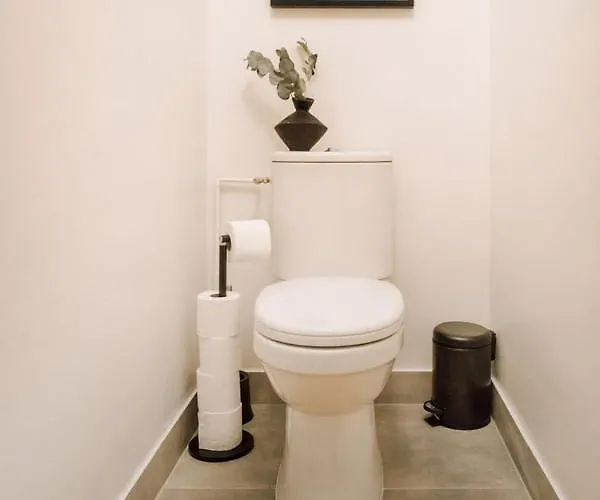 Apartman Nuria - Et Balcon A Auteuil
